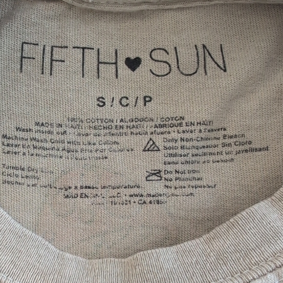 Fifth Sun Nature Blooms mushroom Floral Butterfly Cropped Cotton Tee Size Small - Picture 2 of 5